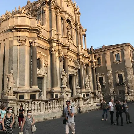 Donizetti House Apartamento Catania