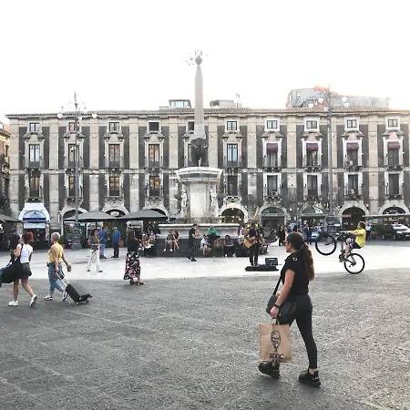 Donizetti House Apartamento Catania